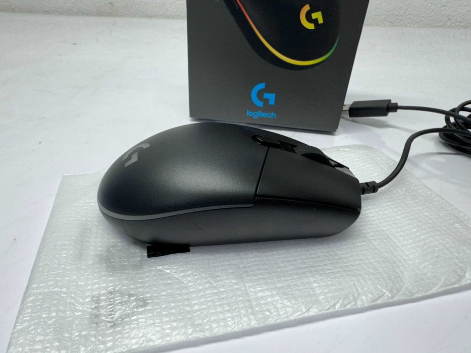 Мишка Logitech G203, USB, гейминг, RGB подсветка, черна