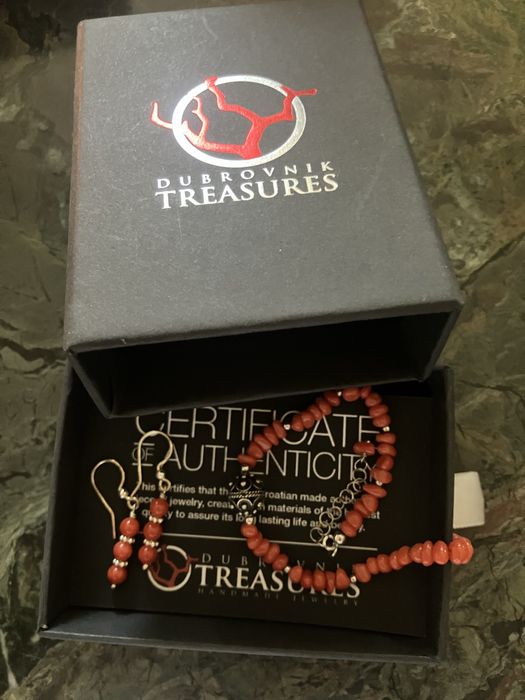 Луксозен комплект с естествено червен корал  -Dubrovnik Treasures