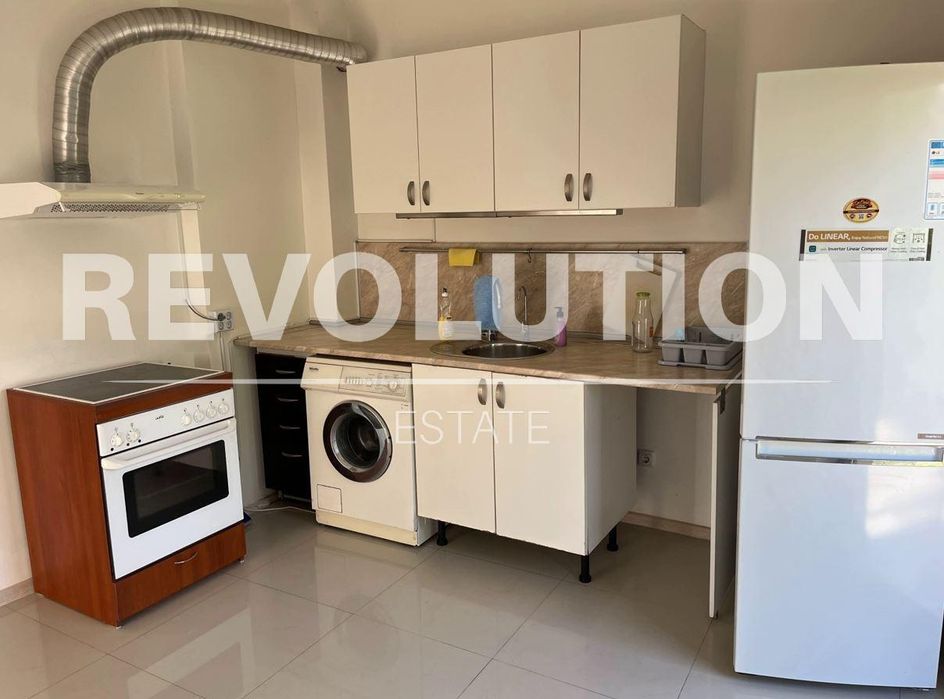 Къща в района на  м-т Траката!