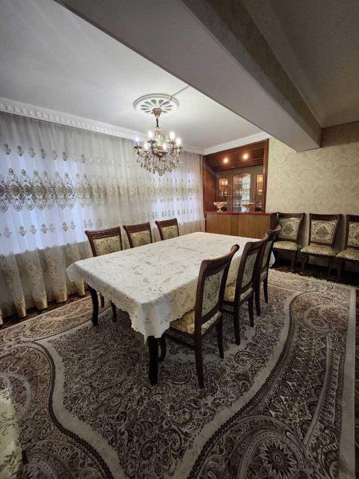 Продается квартира 4/5/8 м.Алай, ГлавПочтамт [O1]