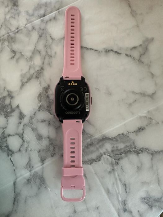 Детски смарт часовник чисто нов