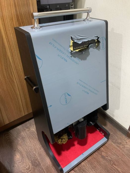 Oyoq kiyim tozalovchi mashinka