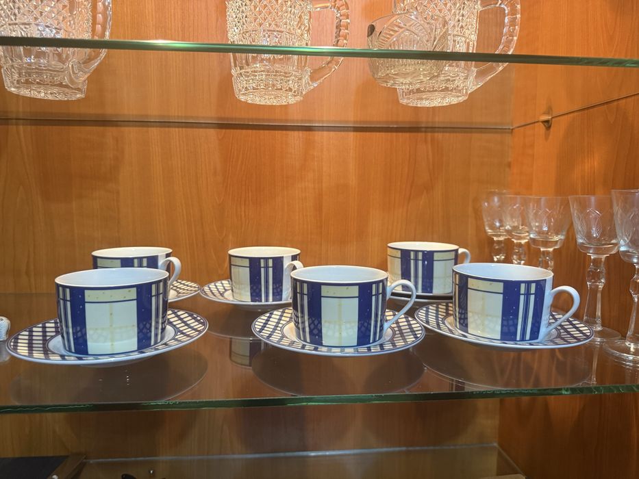 Cescute cafea / ceai cu farfuriute