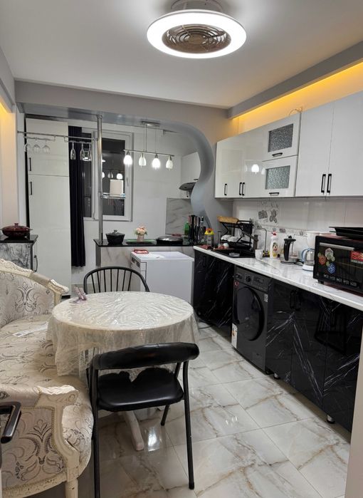 ТОПОВАЯ квартира в ЦЕНТРЕ, Метро Космонавтов [A.R]