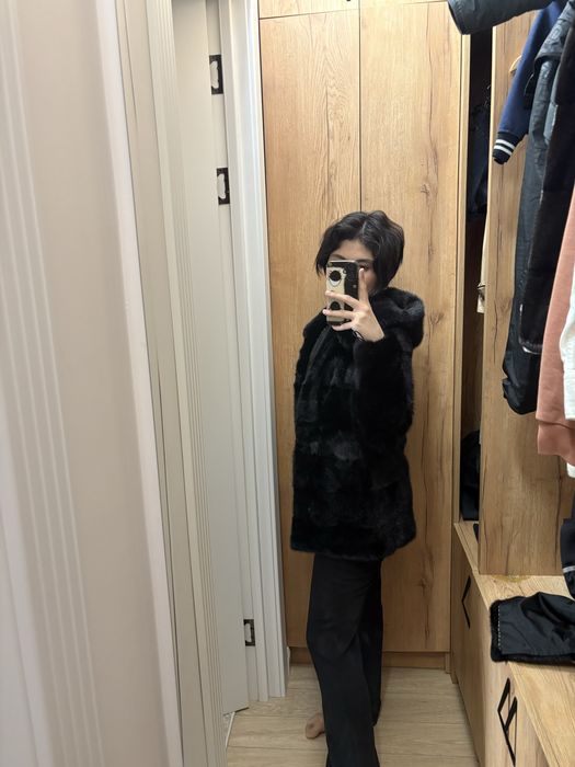 Норковая шуба, с регулируемой длиной.