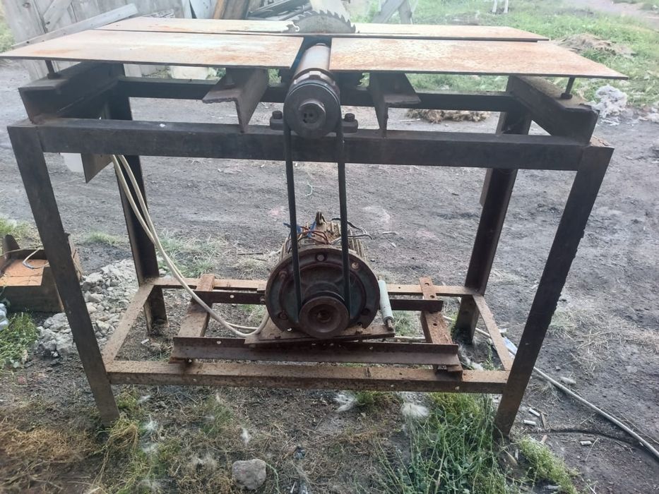 Продам циркулярную пилу