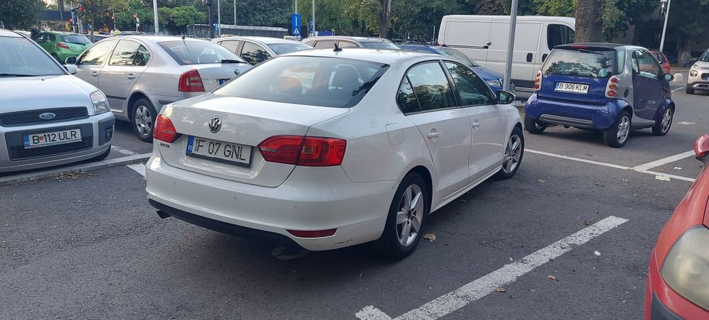 Vw jetta 1.2 tsi cu instalatie gaz (GPL) "prins" de la primul proprietar, masina cumpărată de noua din România