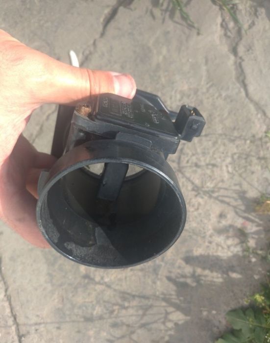 Vând debitmetru aer