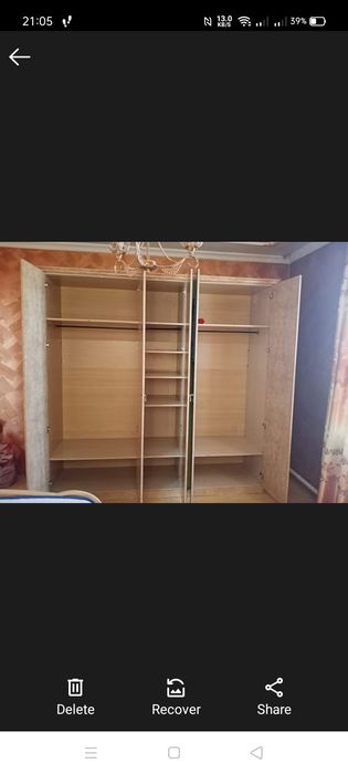 Продам спальный гарнитур