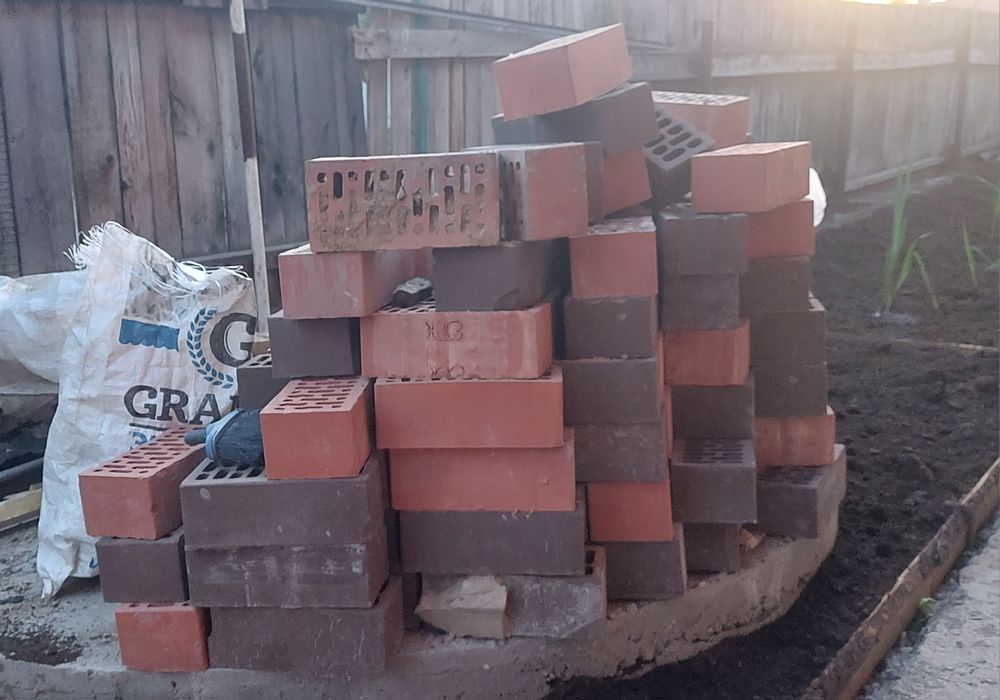 Продам остатки Хромтауского керпича