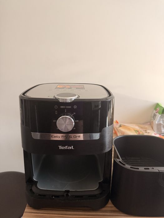 Air Fryer Tefal Easy Fry & Grill EY501815 – 4.2L – stare foarte bună