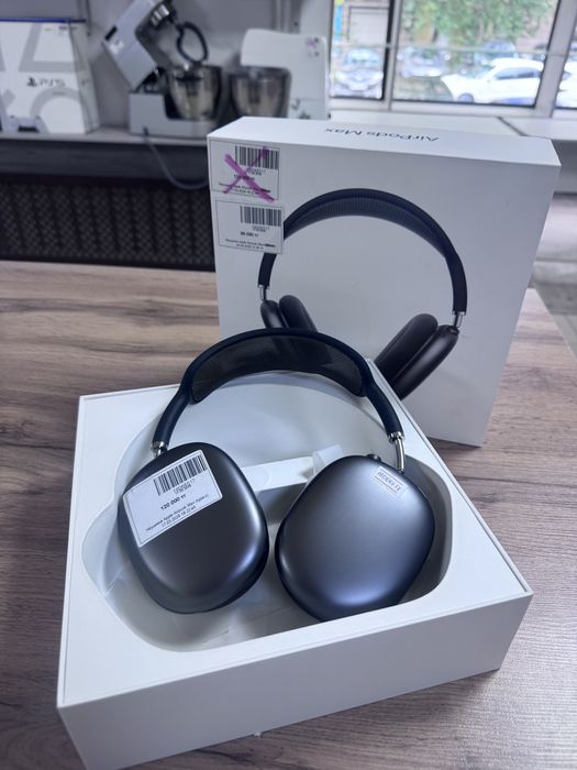 Airpods max 1•baitime•0.0.12