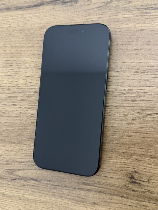 iphone 16 pro  neagu