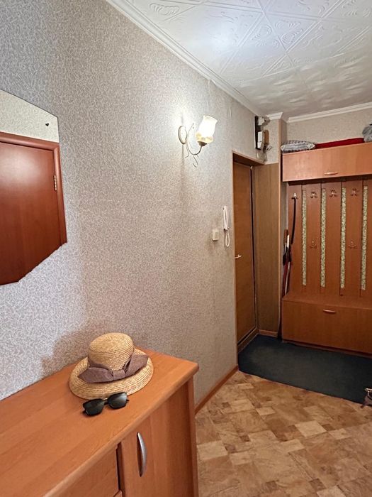 Продам 2 комнатную квартиру