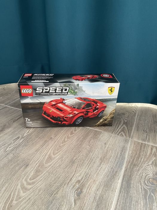 Lego Batwing 76161 The Flintstones 21316 Ferrari F8 tributo