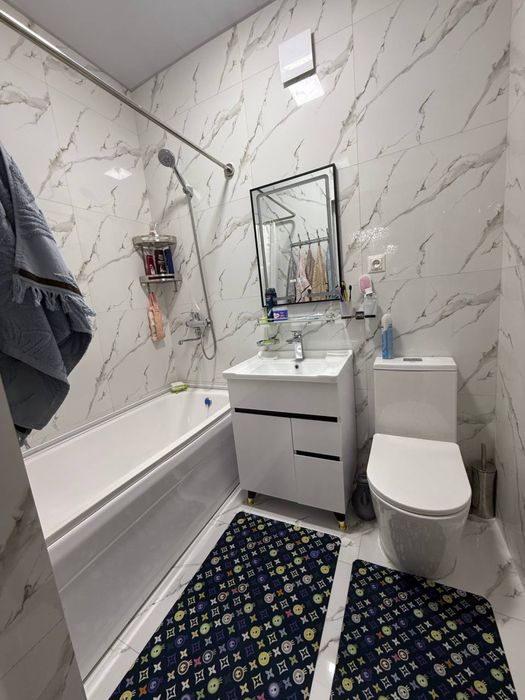 Срочна  сотилади участка назарбек мевазор махаллада