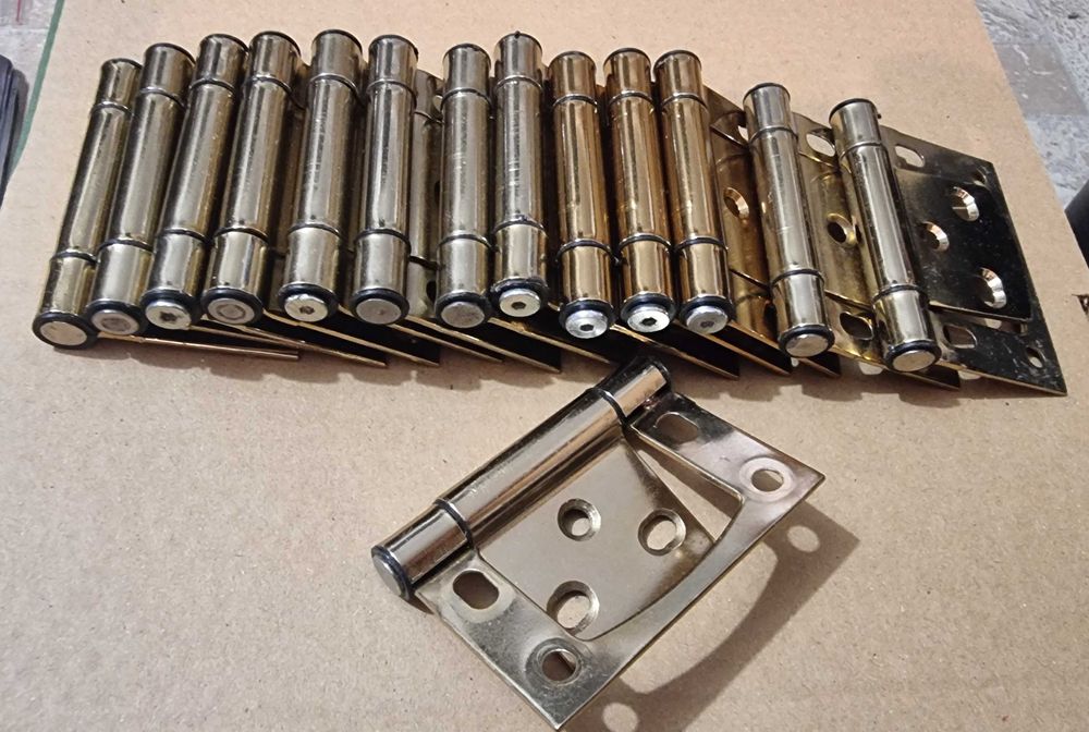 Дръжки, брави, панти и насрещници