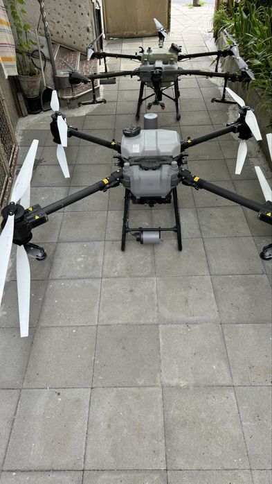 Услуга пръска е с агро дрон в цялата страна