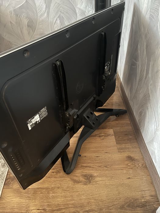 Продам телевизор LG