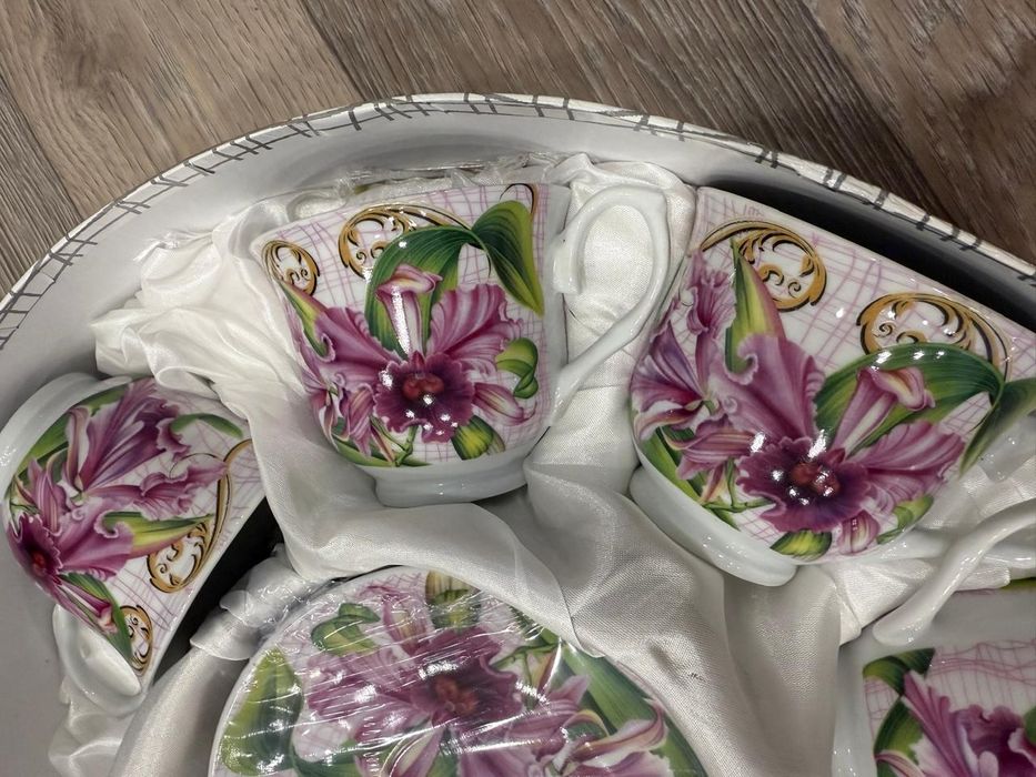 Чайный сервиз на 6 персон.