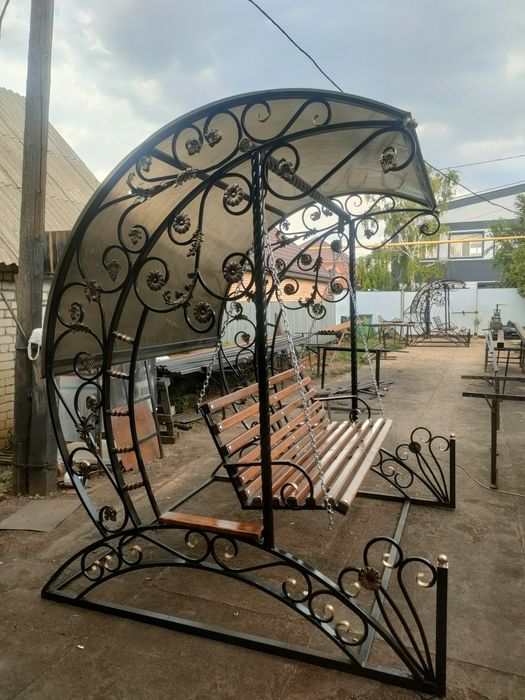Продаётся кованые качели и ворота