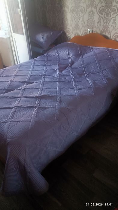 Продам спальный гарнитур
