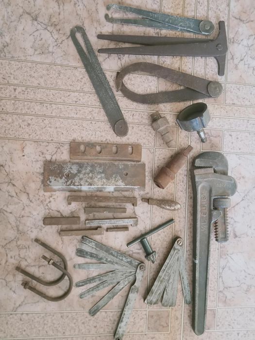 Инструменты плотника/столяра  СССР  и  другое.