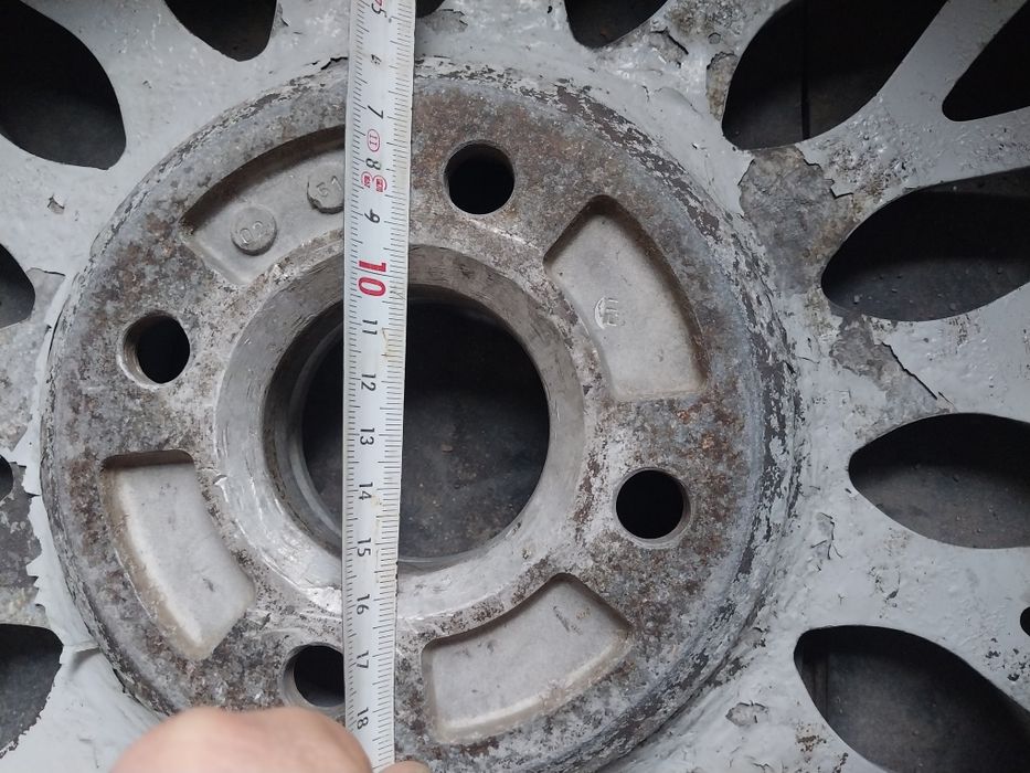 Диски R15 BBS. Два вареные. На Гольф 3