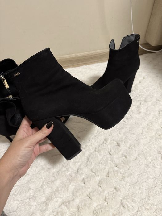 Дамски боти Велур  Cesare Paciotti 4us , Zara