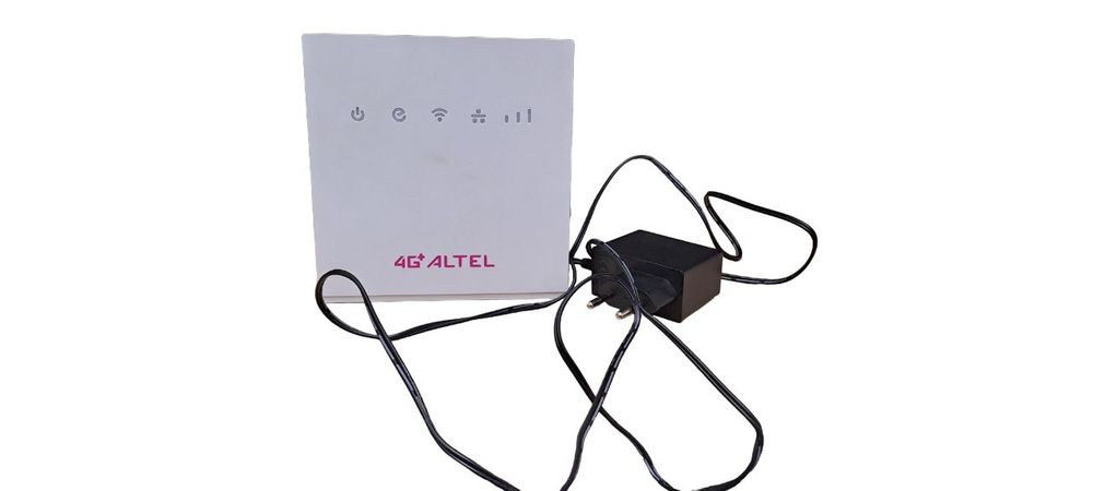 Роутер Altel 4G CPE router model P05