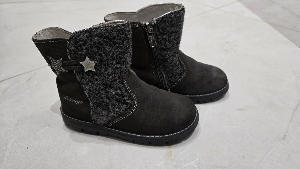 Селекция от детски зимни обувки