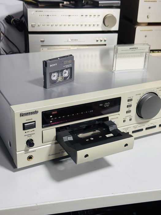 DAT profesional de fidelitate PANASONIC SV-3700,studio,stare excelentă