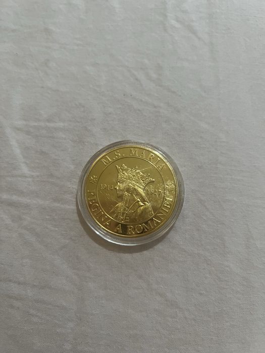 Bănuț comemorativ Ferdinand I & Regina Maria