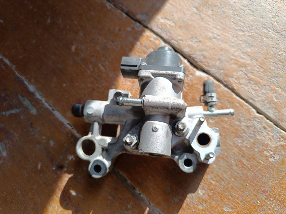 Продам навесное для Mazda 3 BK 1,6