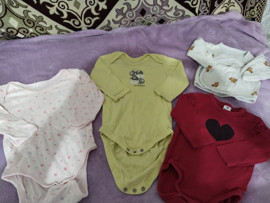 Продам детские вещи на девочку