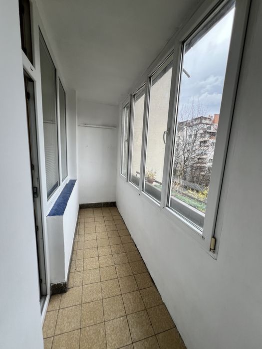 Дава се под наем Тристаен апартамент в София, Хиподрума - 100 кв.м за 612 € - Снимка #3