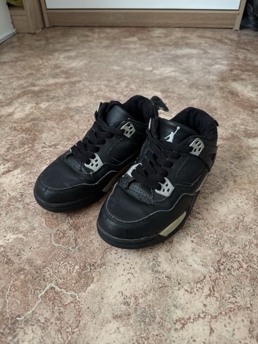 Кроссовки  ботинки 31 размер