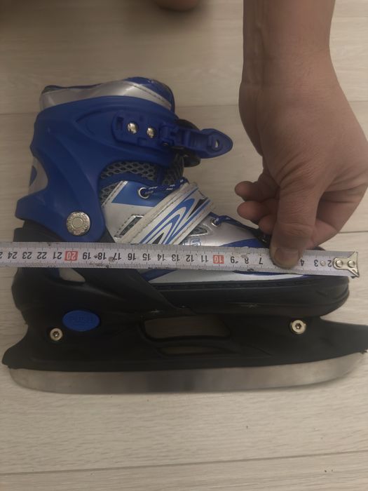 Коньки с регулируемым размером