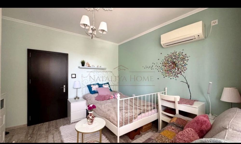 Продава се Четиристаен апартамент в Бургас, Сарафово - 100 кв.м за 867 €/кв.м - Снимка #6