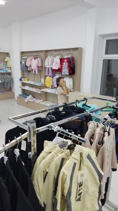 Продаю торговые полки для вещей