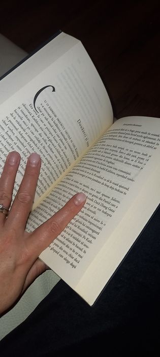 Cartea  Aceste patimi zbuciumate"