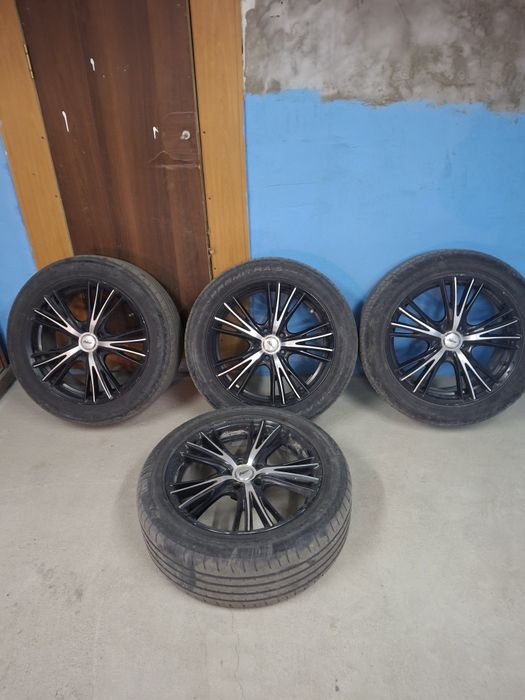 Продам диски с резиной