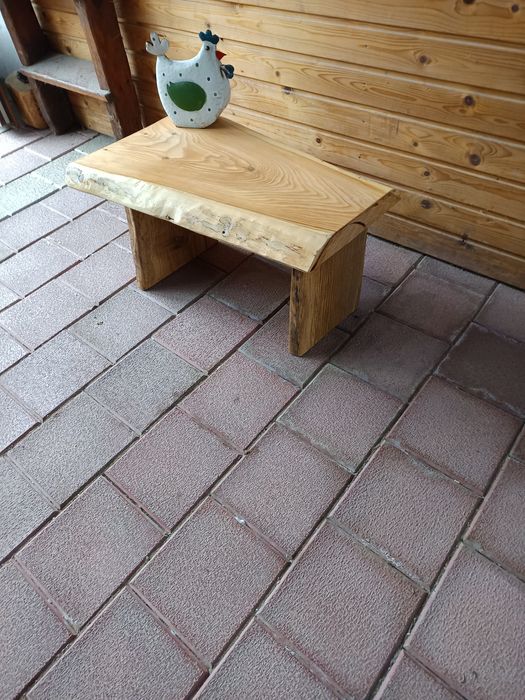 Masa cafea sau bancuta din paltin , larice și stejar