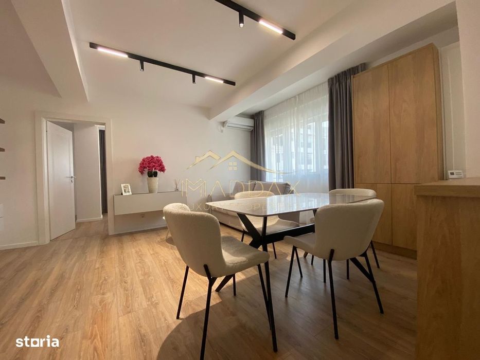 Apartament cu 3 camere // Erou Iancu Nicolae