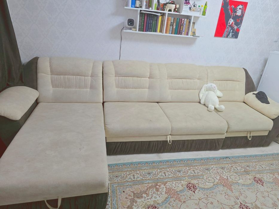 Диван в хорошем состоянии
