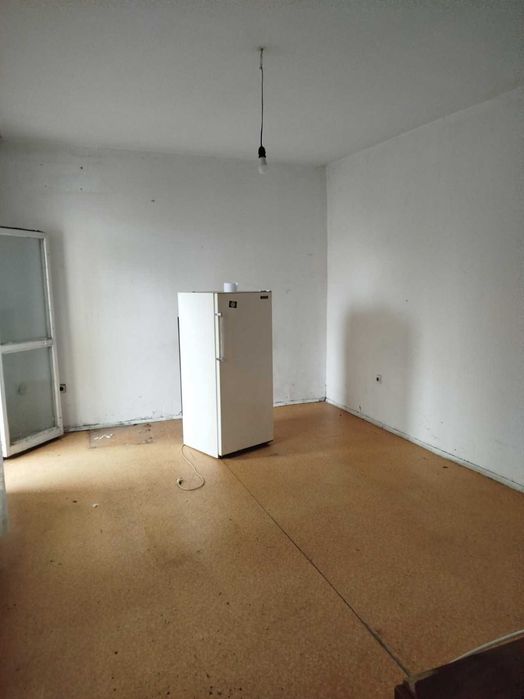 Продава се Едностаен апартамент в Пловдив, Гагарин - 36 кв.м за 849 €/кв.м - Снимка #3