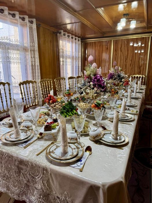 Прокат стол стул посуда элитный