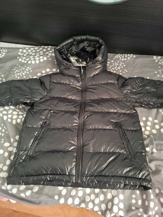 Яке дамско ново L