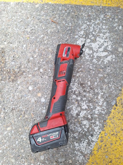 Vand multifunctional milwaukee