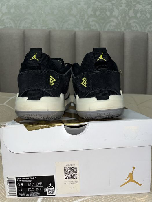 JORDAN one take 5